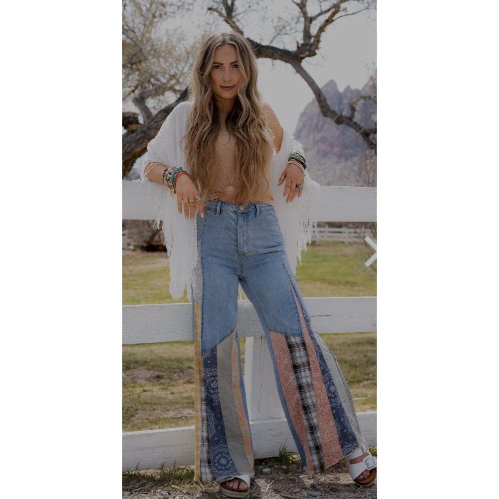 Three Bird Nest Patchwork Wide-Leg Jeans in Light Blue and Multicolor Panels